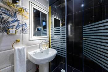 Penthouse Apartment15